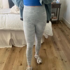 light grey lululemon leggings